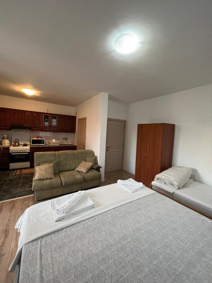 Apartments Hillside Ulcinj Eksteriør billede